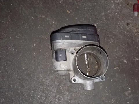 Σώμα Πεταλούδας 036133062A για VW GOLF (1998 - 2004) Mk4 (1J1)   (16)