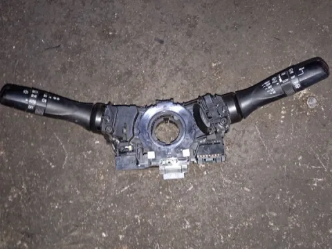 Διακόπτης Φλας 17J498 για SUZUKI SWIFT (2017 - ) () 