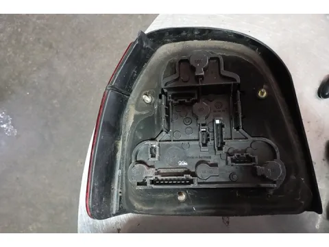 Φανάρι Πίσω Δεξί Ραγισμένο για VW GOLF (1992 - 1998) Mk3 (1H1) Hatchback - 3dr , Hatchback - 5dr  - 
