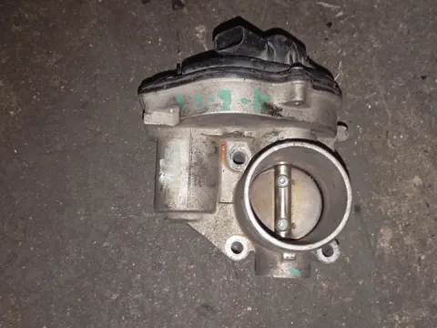 Σώμα Πεταλούδας VP2S6U9E927F για TOYOTA YARIS (2003 - 2005) (XP10) 