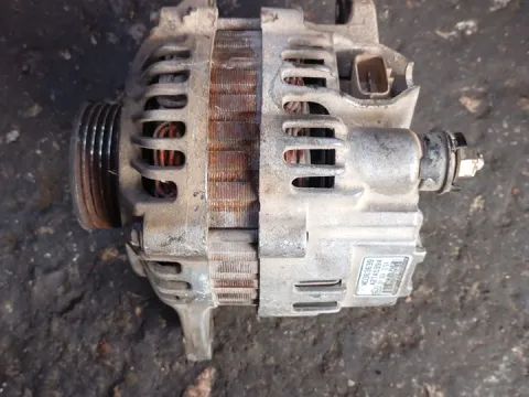 Δυναμό - Εναλλάκτης  MD363639 για MITSUBISHI LANCER (1997 - 2004) (CK) 1600 (4G92) petrol 90 SOHC 16V 