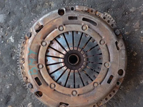 Βολάν Κινητήρα (Σφόνδυλος) για VW GOLF (2004 - 2008) Mk5 (1K1) 1400 (BMY) Petrol 140 TSI 