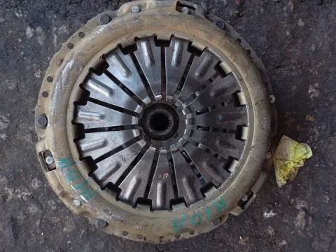 Βολάν Κινητήρα (Σφόνδυλος) για FORD FOCUS (2011 - 2014) () 1000 (M1DA) Petrol Ecoboost 125hp 