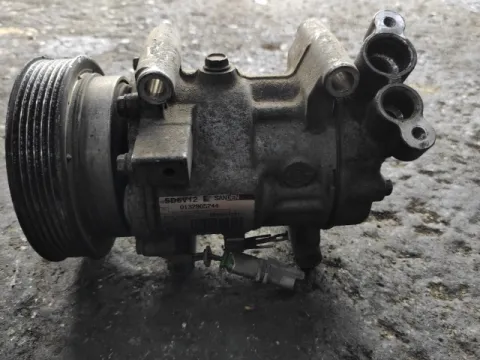 Συμπιεστής A-C (Κομπρέσορας) 8200651251 για RENAULT KANGOO (2009 - 2013) (KW) BE BOP Mini Van , MPV - ΠΟΛΥΜΟΡΦΙΚΑ - 5dr , Maxi 