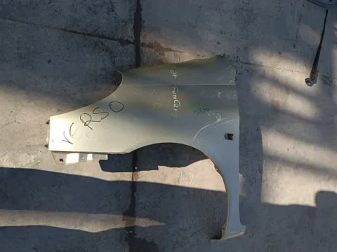 Φτερό Εμπρός Αριστερό για TOYOTA YARIS VERSO (1999 - 2002) (XP20) , (2002 - 2004) (XP20) 