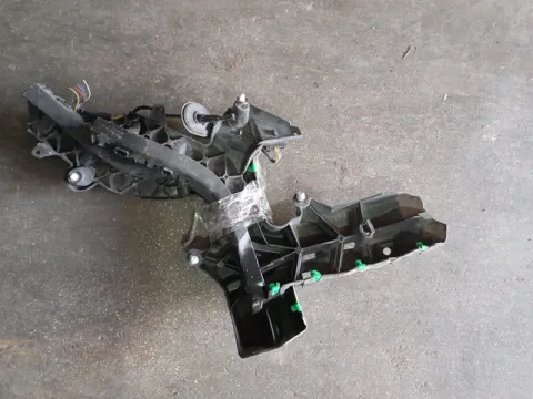 Σέτ Βάσεις  Προφυλακτήρα Πίσω Πλαϊνή Αριστερή - Δεξιά  για VOLVO V60 (2018 - ) 