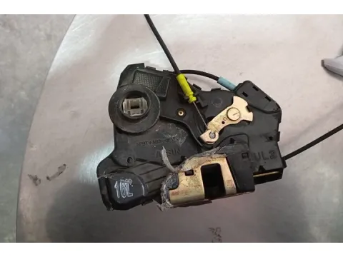 Ηλεκτρομαγνητική Κλειδαριά Εμπρός Δεξιά 6pin για TOYOTA COROLLA (2004 - 2007) (E120)  - 