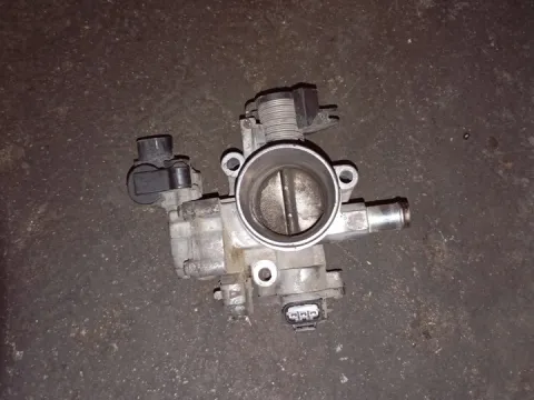 Σώμα Πεταλούδας 2227022050 για TOYOTA AURIS (2007 - 2009) E150 