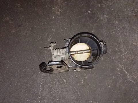 Σώμα Πεταλούδας YL8UED για FORD MAVERICK (2001 - 2005) 