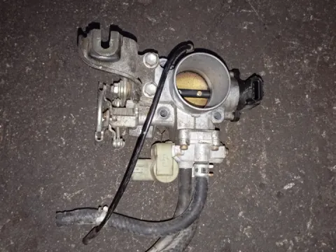 Σώμα Πεταλούδας 2227015010 για TOYOTA COROLLA (1992 - 1997) (AE100) 