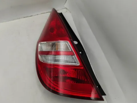 Φανάρι Πίσω Αριστερό Τσέχικο (2R) για HYUNDAI i30 (2007 - 2012)
