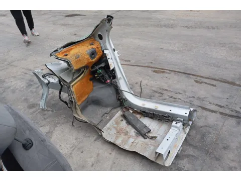  Σασί Εμπρός Δεξιό για PEUGEOT 208 (2012 - 2016) ( ) Hatchback - 5dr *ΔΒ* - 