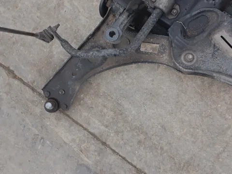 Ψαλίδι Εμπρός Αριστερό για PEUGEOT 208 (2016 - 2019) 1200 (HM05) PureTech 82 Petrol *ΔΒ*