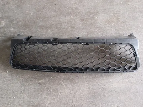 Δίχτυ Προφυλακτήρα Εμπρός Μεσαίο Ιμιτασιόν MZ307FBG16 για MAZDA 3 (2006 - 2008) (BK) 