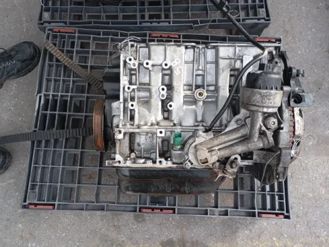  Κορμός - Χωρίς Καπάκι   ( Για Ανταλλακτικά ) για PEUGEOT 206 (1998 - 2002) KFU  ( Νέα Γενιά ) *ΠΑΛΕΤΑ 557*