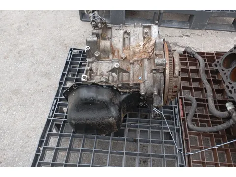 Κορμός -  Χωρίς Καπάκι ( Για Ανταλλακτικά )  για VW FOX (2005 - ) (5Z1) Hatchback - 3dr 1200 (BMD) Petrol 55 ( Νέα Γενιά ) *ΠΑΛΕΤΑ 563* - 