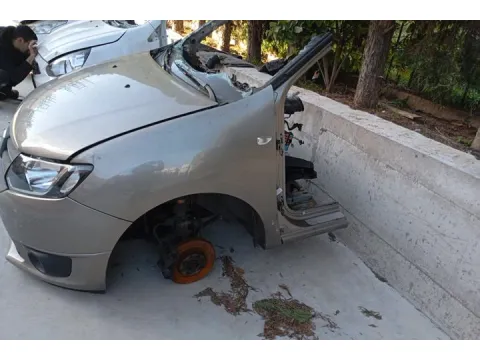 Τροπέτο Μούρη (με καπό και φτερά) Με Μηχανή (  K9K ) και  Σασμάν  για DACIA SANDERO (2013 - 2016) Hatchback - 5dr *Π* - 