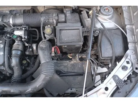 Τροπέτο Μούρη (με καπό και φτερά) Με Μηχανή (  K9K ) και  Σασμάν  για DACIA SANDERO (2013 - 2016) Hatchback - 5dr *Π* - 