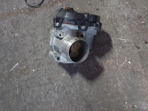 Σώμα Πεταλούδας 980723858002 για TOYOTA PROACE (2013 - 2018) 