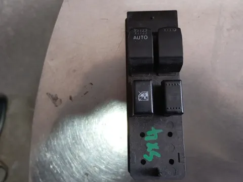 Διακόπτης Παραθύρων Κεντρικός Αριστερής 2πλός 8pin  για SUZUKI SX4 (2007 - 2009) (RW) , (2010 - 2013) (RW) 