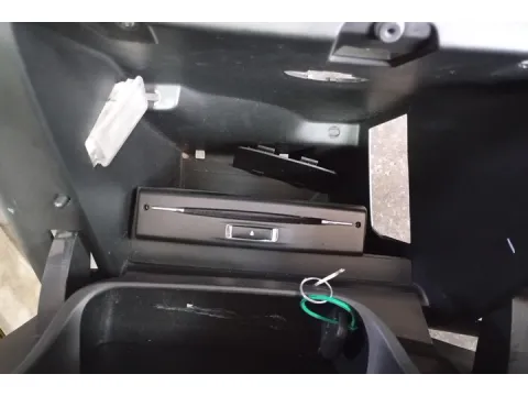 Ντουλαπάκι για PEUGEOT 208 (2012 - 2016) ( ) *Γ* - 