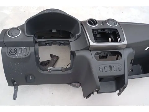 Σετ Αερόσακων Εμπρός (με Ταμπλό)  Ελαττωματικό Τιμόνι Χωρίς Αερόσακο Συνοδηγού  για DACIA SANDERO (2013 - 2016) *Γ* - 