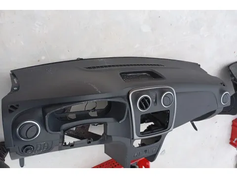 Σετ Αερόσακων Εμπρός (με Ταμπλό)  Ελαττωματικό Τιμόνι Χωρίς Αερόσακο Συνοδηγού  για DACIA SANDERO (2013 - 2016) *Γ* - 