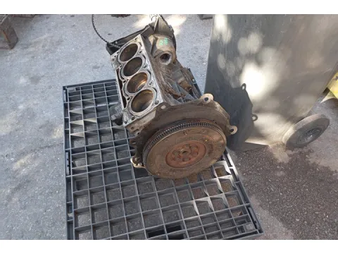  Κορμός -  Χωρίς Καπάκι ( Για Ανταλλακτικά ) για VW GOLF (2004 - 2008) Mk5 (1K1) Hatchback - 3dr 1400 (BCA) Petrol 75 16 valve   ( Νέα Γενιά ) *ΠΑΛΕΤΑ 573* - 