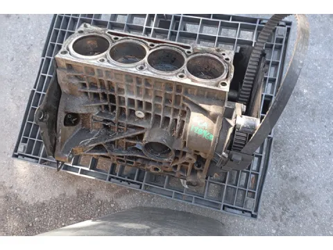  Κορμός -  Χωρίς Καπάκι ( Για Ανταλλακτικά ) για VW GOLF (2004 - 2008) Mk5 (1K1) Hatchback - 3dr 1400 (BCA) Petrol 75 16 valve   ( Νέα Γενιά ) *ΠΑΛΕΤΑ 573* - 