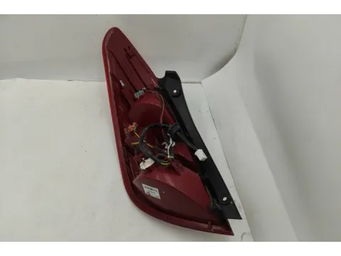 Φανάρι Πίσω Δεξί για HYUNDAI i20 (2009 - 2011) - 