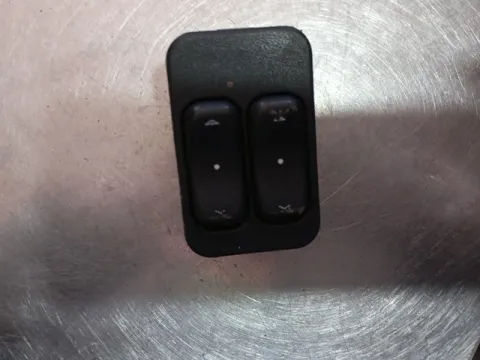 Διακόπτης Παραθύρων Κεντρικός Αριστερής 2πλός για OPEL MERIVA (2003 - 2007) MPV - ΠΟΛΥΜΟΡΦΙΚΑ - 5dr 