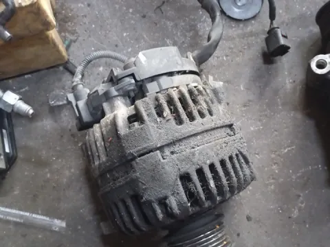 Δυναμό 038903023L για VW GOLF 