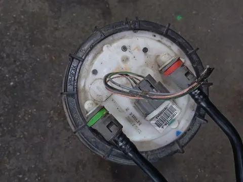 Αντλία Καυσίμου (Τρόμπα Βενζίνης) 172027123RA για DACIA DOKKER (2014 - ) 