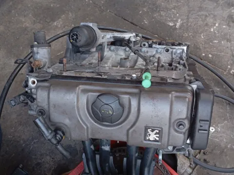 Κινητήρας Κορμός - Καπάκι KFW για PEUGEOT 206 (1998 - 2002) (2A) (2C) (T3E) 1400 (KFW) Petrol 75 
