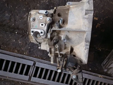 Κιβώτιο Ταχυτήτων (Σασμάν) Χειροκίνητο 9811243810 για CITROEN C3 (2017 - 2020) 1500 Diesel (YH01) BlueHDI 100hp 