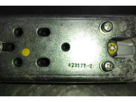 Πετούγια - Χειρολαβη Πόρτας Εξωτερική Πίσω Δεξιά 423171-2 για TOYOTA AURIS (2009 - 2013) Hatchback - 5dr  - 