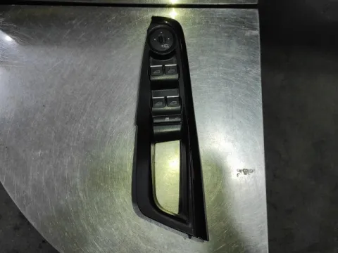 Διακόπτης Παραθύρων - Καθρεφτων τετραπλος Αριστερος 3S010130333 για FORD FIESTA (2012 - 2017) Mk7 Hatchback - 5dr 