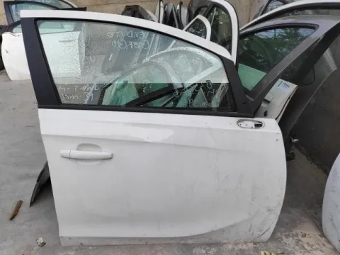 Πόρτα Εμπρός Δεξιά για OPEL CORSA (2014 - 2019) E Hatchback - 5dr *Γ*
