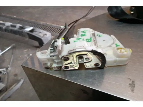 Ηλεκτρομαγνητική Κλειδαριά Εμπρός Αριστερή 6pin για SUZUKI VITARA (2015 - )  - 