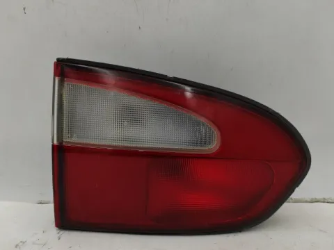 Φανάρι Πίσω Αριστερό Καπού για HYUNDAI H-1 STAREX (1998 - 2001)