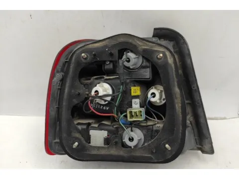 Φανάρι Πίσω Δεξί για HYUNDAI LANTRA (1990 - 1992) (J1) Sedan - 4dr - 