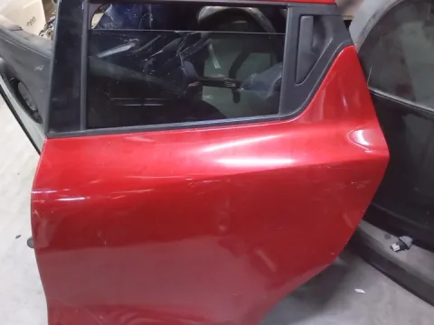 Πόρτα Πίσω Αριστερή για SUZUKI SWIFT (2017 - ) *Ε* 