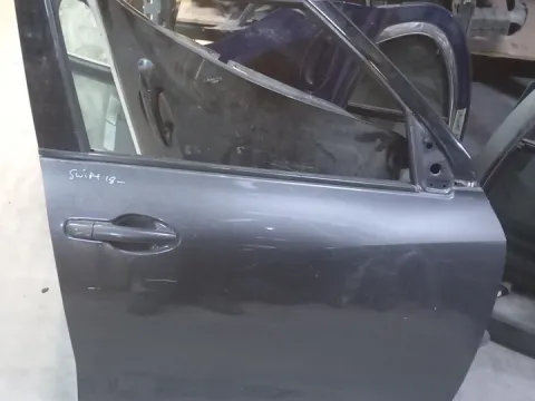 Πόρτα Εμπρός Δεξιά Ελαττωματική για SUZUKI SWIFT (2017 - ) () *Ε*