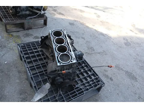  Κορμός - Καπάκι ( Για Ανταλλακτικά ) για VW POLO (2002 - 2005) (9N) Hatchback - 3dr 1400 (BKY) Petrol 75 16 valve ( Νέα Γενιά ) *ΠΑΛΕΤΑ  574* - 