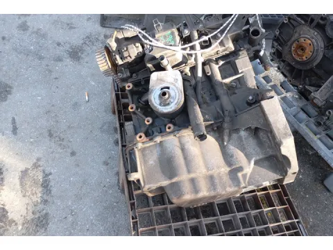 Κινητήρας Κορμός - Καπάκι  ( Για Ανταλλακτικά ) για RENAULT KANGOO (2009 - 2013) 1500 ( K9KP73 )  Diesel 86 dCi  ( Νέα Γενιά ) *ΠΑΛΕΤΑ  577* - 