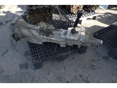 Κιβώτιο Ταχυτήτων (Σασμάν) Χειροκίνητο Με Ενα Λεβιέ  ( Για Ανταλλακτικά )  για MITSUBISHI PAJERO PININ (1999-2005) (H6 W) (H7 W) (H60) SUV- ΕΚΤΟΣ ΔΡΟΜΟΥ- 3dr 1800 (4G93) Petrol 114 SOHC 16V  ( Για Ανταλλακτικά ) ( Νέα Γενιά ) *ΠΑΛΕΤΑ  60* - 