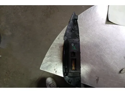 Διακόπτης Παραθύρων Κεντρικός Αριστερής 16+3pin για NISSAN QASHQAI (2014 - 2017) ( J11 ) SUV - ΕΚΤΟΣ ΔΡΟΜΟΥ - 5dr , (2018 - 2021) ( J11) SUV- ΕΚΤΟΣ ΔΡΟΜΟΥ - 5dr  - 