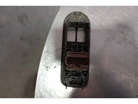 Διακόπτης Παραθύρων Κεντρικός Αριστερής 10+6pin για RENAULT MEGANE (2002 - 2005) (LM) (KM) (EM) (CM)  - 