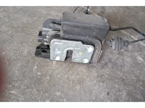 Ηλεκτρομαγνητική Κλειδαριά Εμπρός Αριστερή 5pin για HYUNDAI i10 (2014 - 2019) Hatchback - 5dr  - 