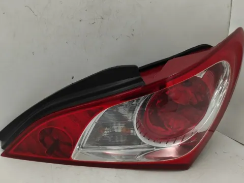 Φανάρι Πίσω Δεξί για HYUNDAI GENESIS (2008 - 2013)